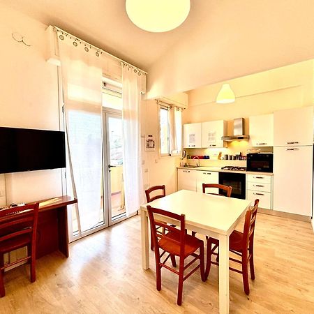 Villa Poetto Beach By Home And Experience , Cagliari, Poetto Dış mekan fotoğraf